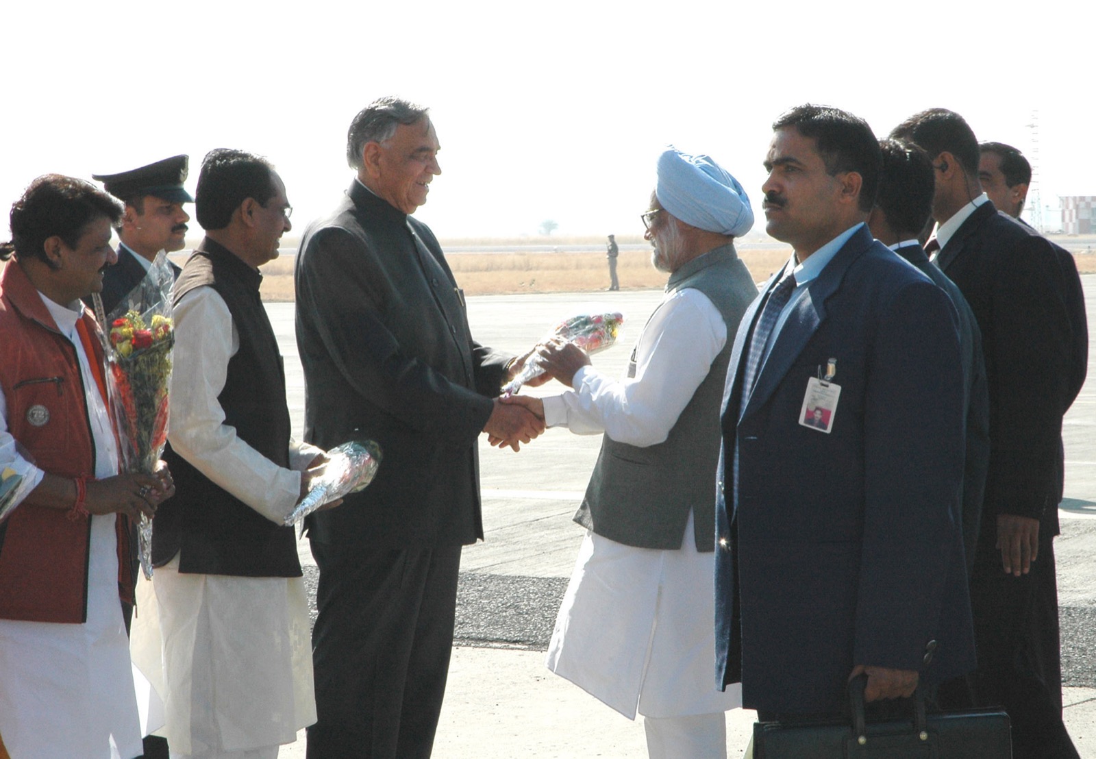 As Governor of Madhya Pradesh, receiving Prime Minister Dr. Manmohan Singh at Indore.